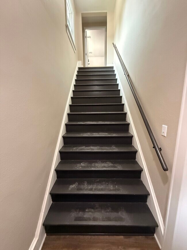 Photo - 325 E Lincoln Ave Unit 2