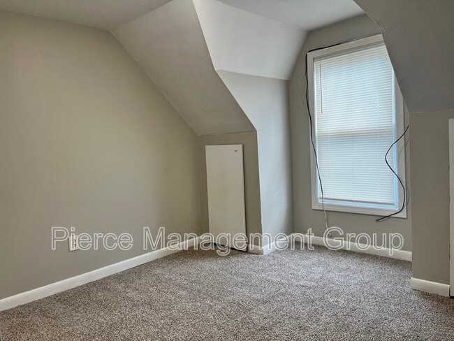 Photo - 308 Bartlett St Unidad 3