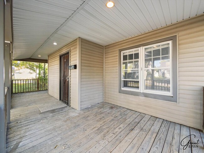 Photo - $1300 - 3 bedroom, 1 bathroom Bungalow