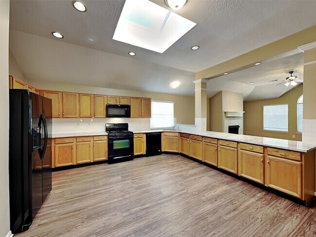 Photo - 1907 W Welsford Dr