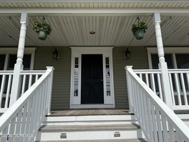 Photo - 30 Main St