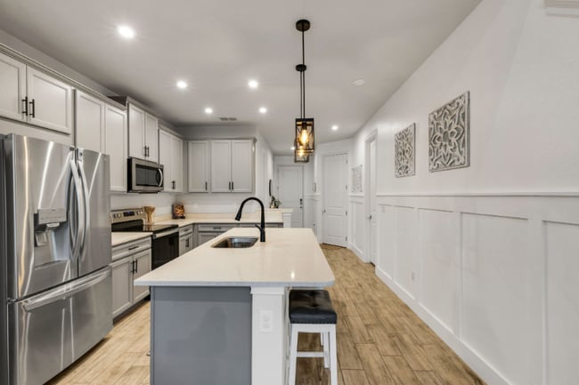 Photo - 5606 Silverbridge Trl