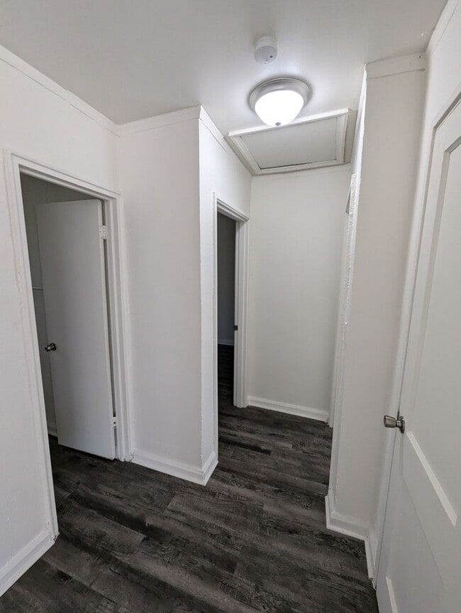 Hillcrest Apartments