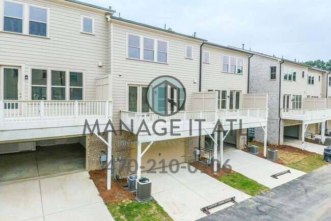 Photo - Great location! Elegant Townhome in Doraville