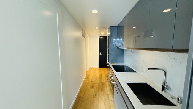 1808 Minor Ave Unit 2402