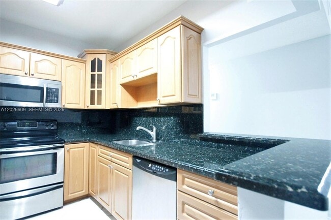 Building Photo - 1455 N Treasure Dr Unit 1A