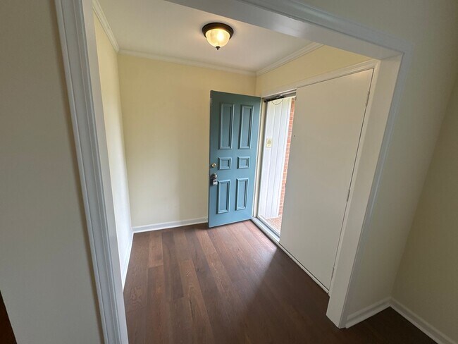 Photo - Spacious 3-Bedroom Townhome in the Heart o...