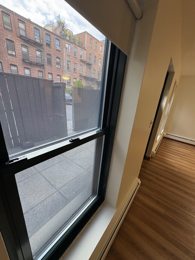 Photo - 400 Massachusetts Ave Unidad 3