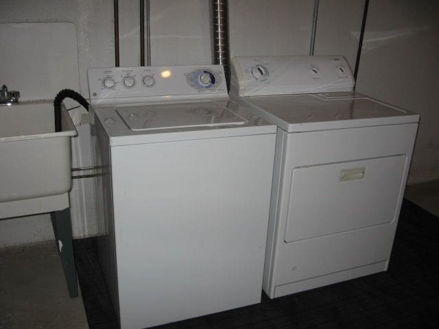 Photo - 23745 Middlebelt Rd