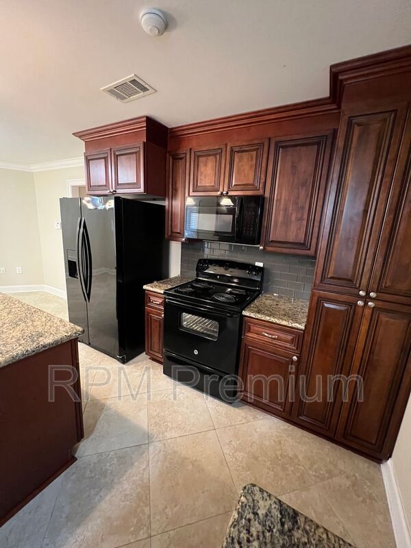 Photo - 3627 Newbury Dr