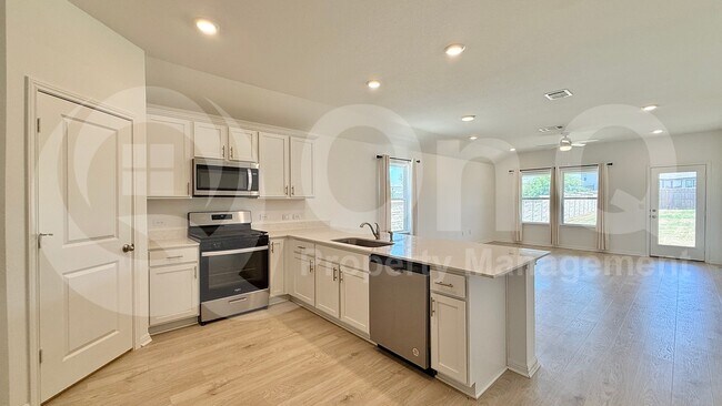 Photo - 792 Lake Sweetwater Ln