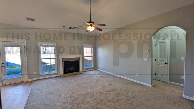 Photo - 717 Sleek Fox Dr