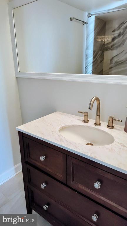 Photo - 6100 Westchester Park Dr