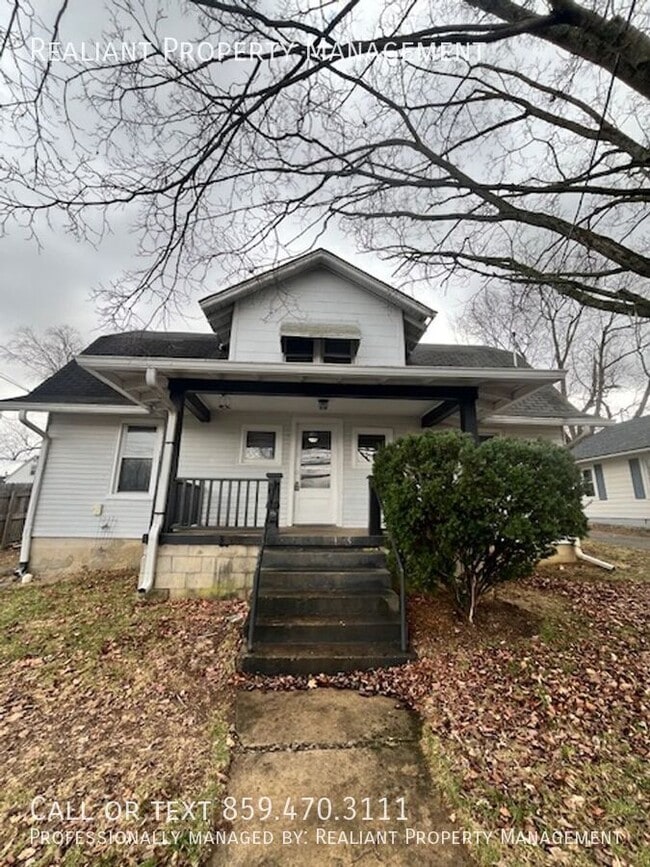 Building Photo - 136 Fourth Street-