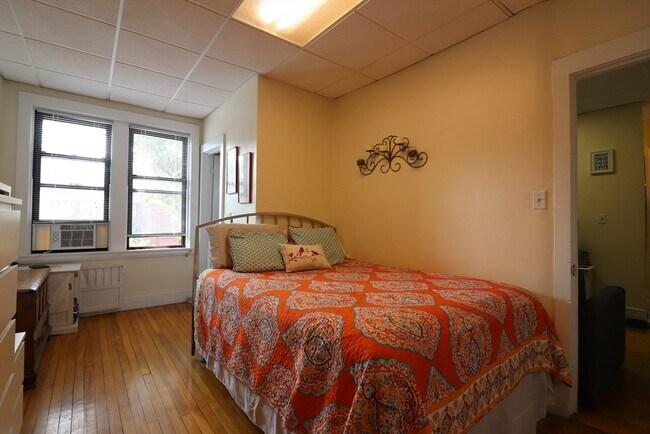 Photo - 120 Babcock St Unit #32B