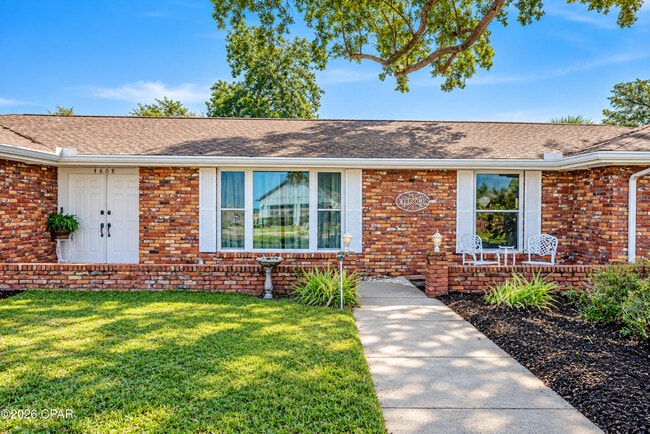 4608 Sunset Dr