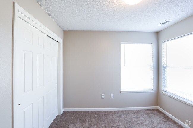 2HAB, 2BA - 950 ft² - Cottonwood Creek Apartments