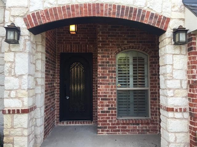 Photo - 13858 Hot Springs Ln