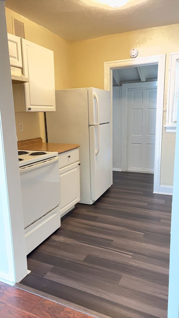 Photo - COMING SOON - 3 BEDROOM 1 BATH HOME LARGE FAMILY ROOM