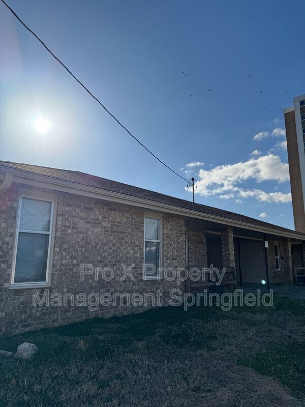 Photo - 753 S Campbell Ave Unit B