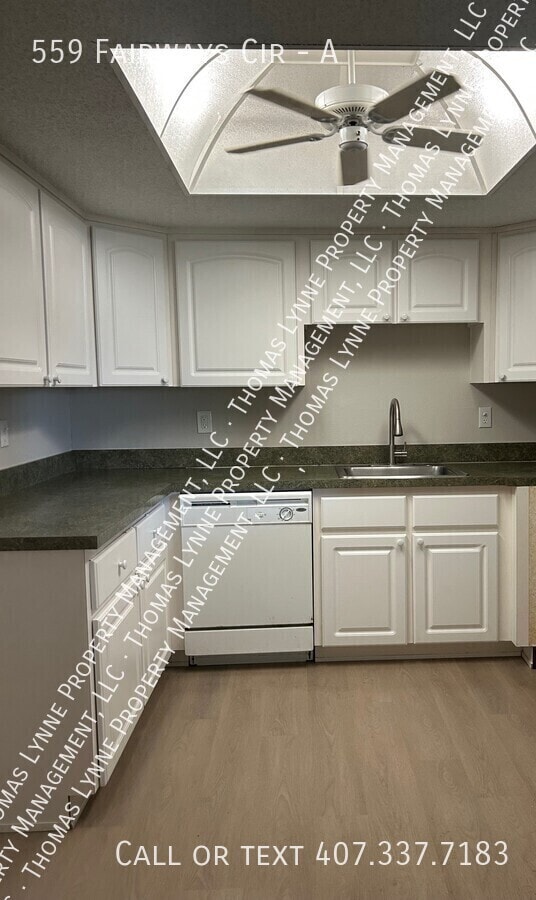Building Photo - 559 Fairways Cir Rental
