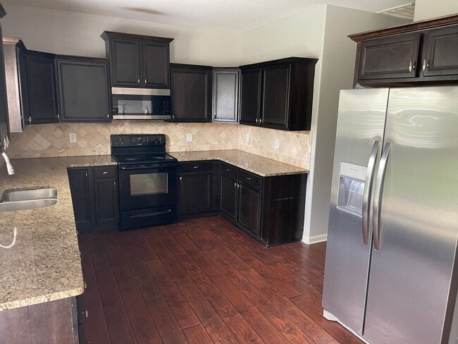 Photo - 2706 Bechet Ln