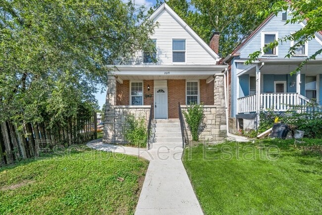 Photo - 2645 Sutton Blvd