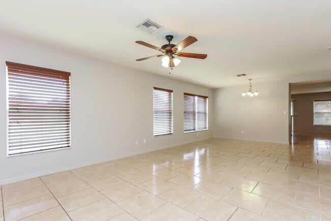 Photo - 184 Antofagasta St