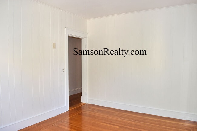 Photo - 90 Taft Ave Unit 6