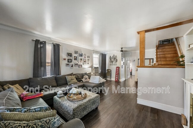 303 Walter Ave