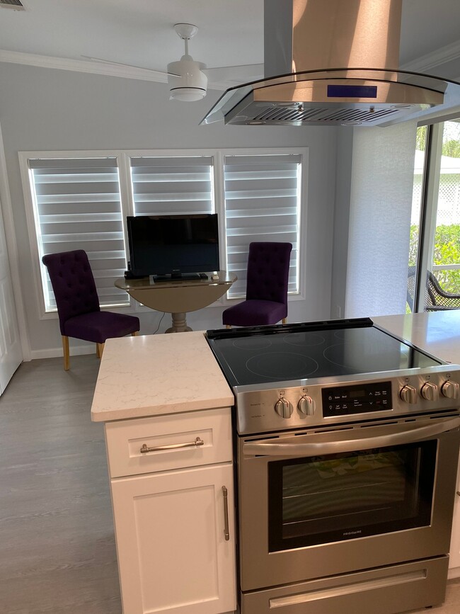 Photo - 5248 Wellfleet Dr W