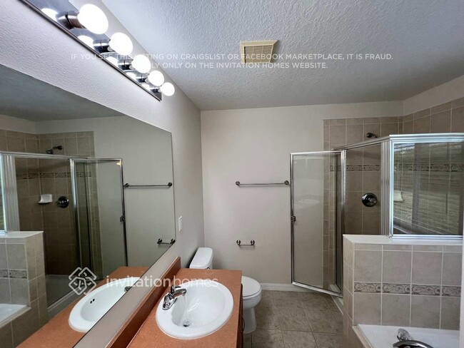 Photo - 391 SW Millard Dr