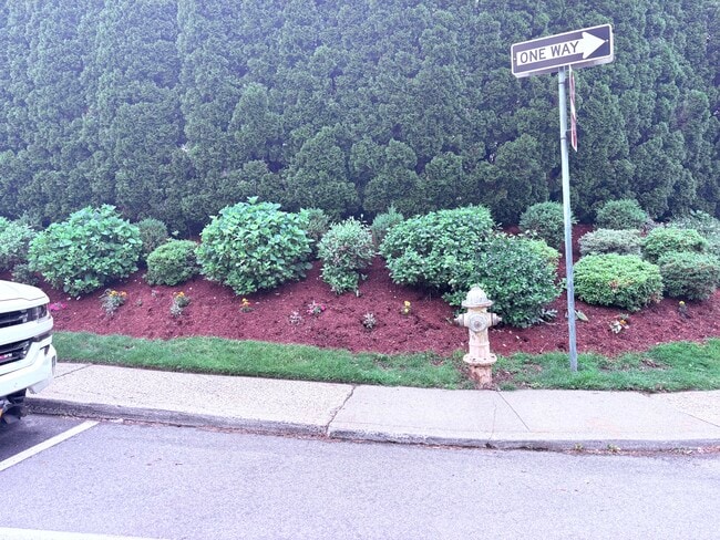 Photo - 156 Wallace St Unit 1
