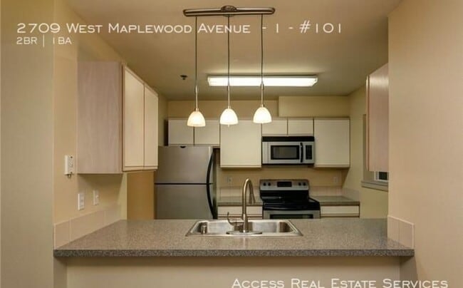 2709 W Maplewood Ave