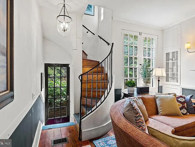 Photo - 1245 Lombard St