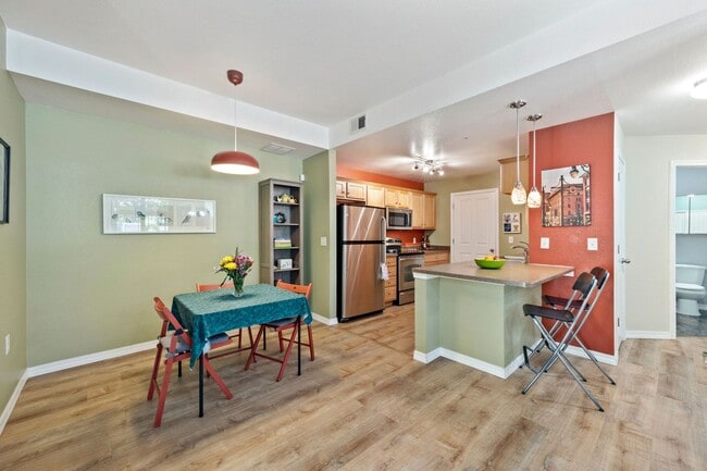 Photo - 2450 Windrow Dr