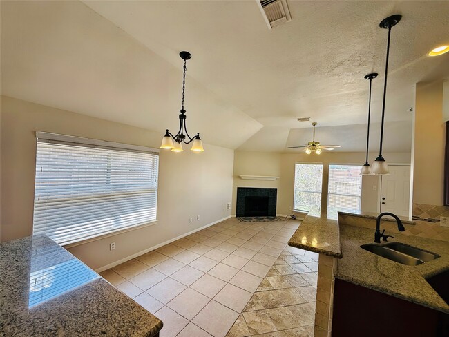 Photo - 11906 Oakner Dr