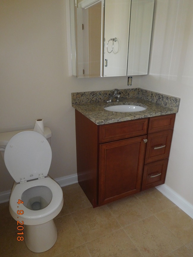 Photo - 414 Green St Unit D