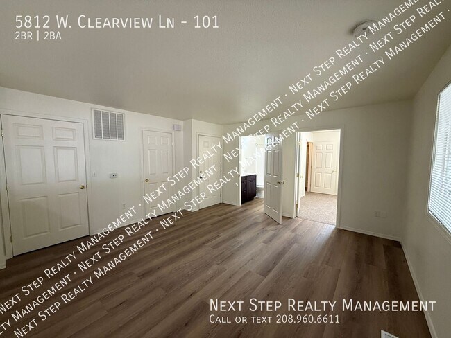 5812 W Clearview Ln Unidad 101