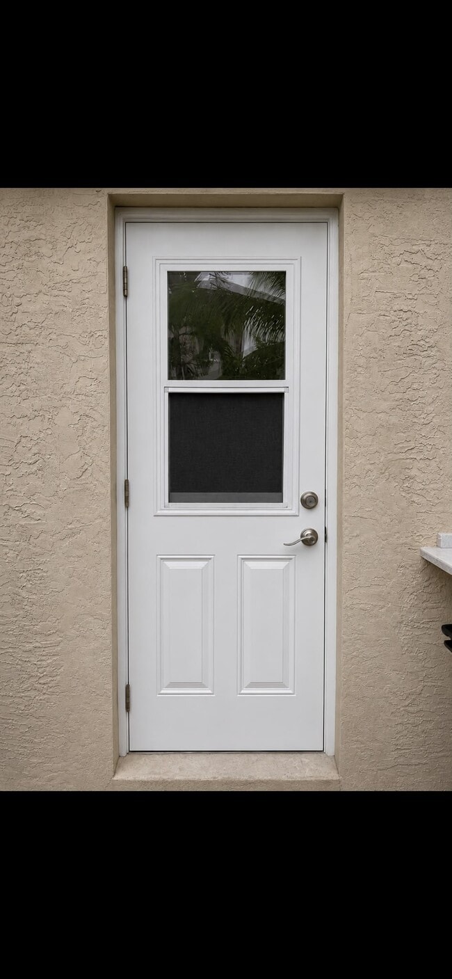 Building Photo - 14348 SW 158th Path