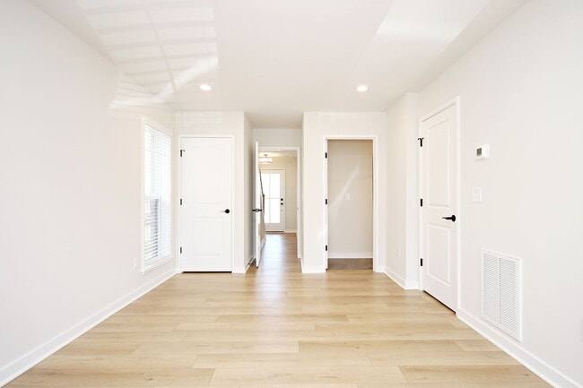 Photo - Dog-Friendly End-Unit Townhome in Desirable Old Trail, Crozet