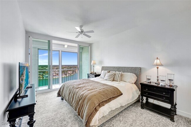 Building Photo - 3971 Gulf Shore Blvd N Unit PH205 Rental