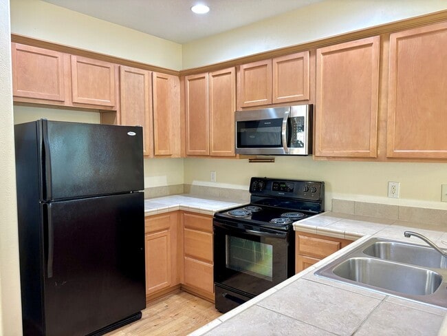 Photo - 9247 N Macrum Ave