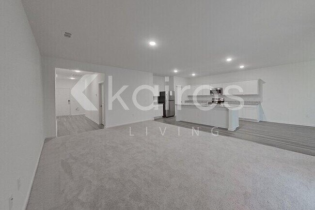 Photo - 631 Castillo Dr