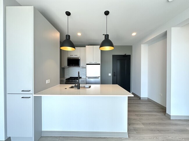 Photo - 2155 N Elston Ave Unidad 523