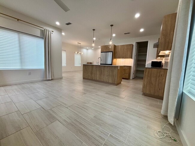 Photo - 510 Deer Path Lp