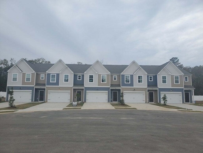 Photo - Great Townhome!