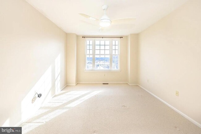 Photo - 171 Madison Way