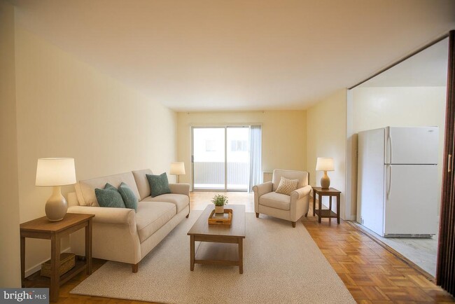 Building Photo - 4600 Connecticut Ave NW Unit 416