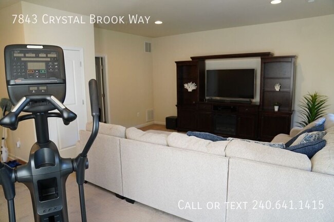 Photo - 7843 Crystal Brook Way